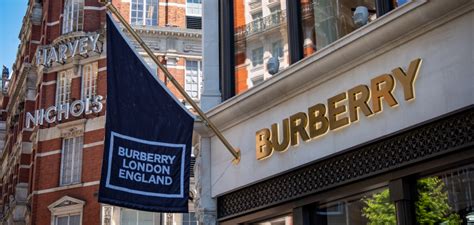 burberry digital transformation|burberry innovation.